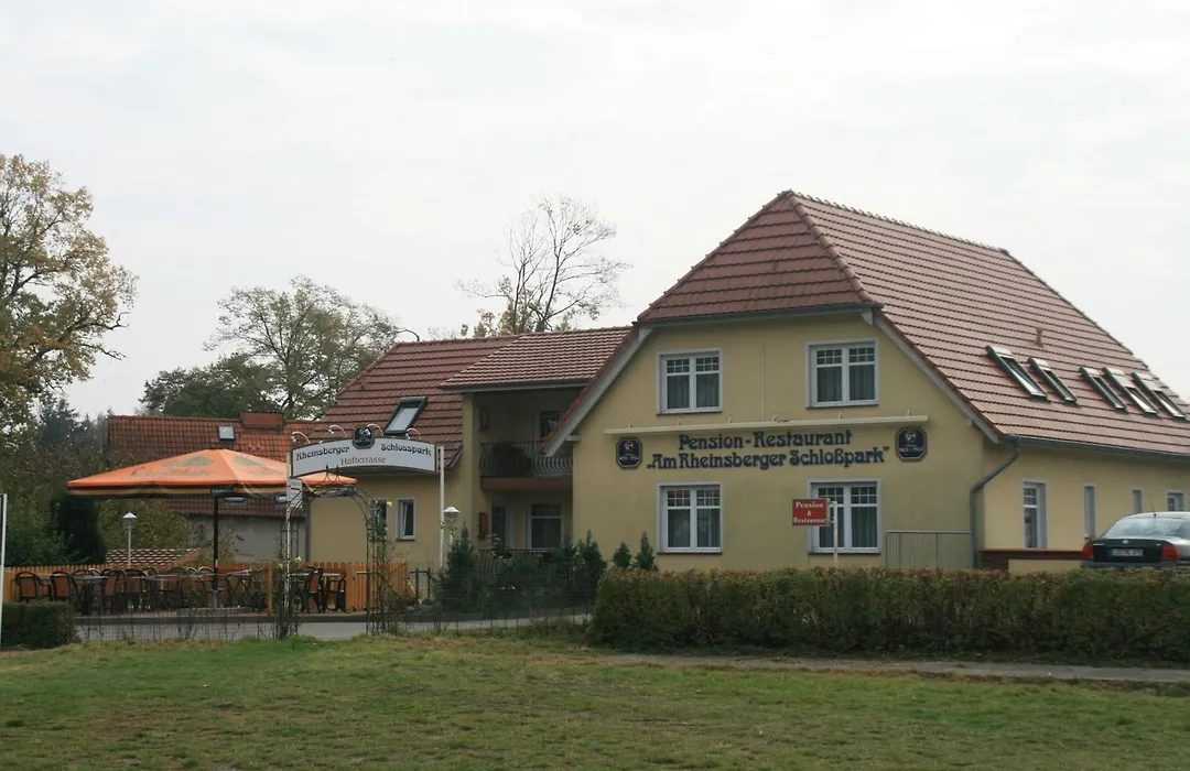 Pension Am Rheinsberger Schloßpark-1